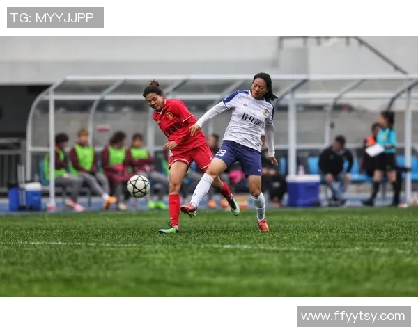 松本山雅迎战甲府风霖展现激情对决的足球盛宴